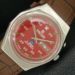 Vintage 1971 Ricoh Automatic Mens Silver Watch W/daydate & Red accents
